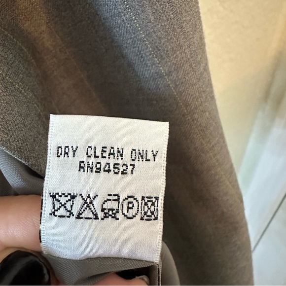 Travis Ayers Vintage Grey Pinstriped Women’s Blazer - Picture 8 of 8